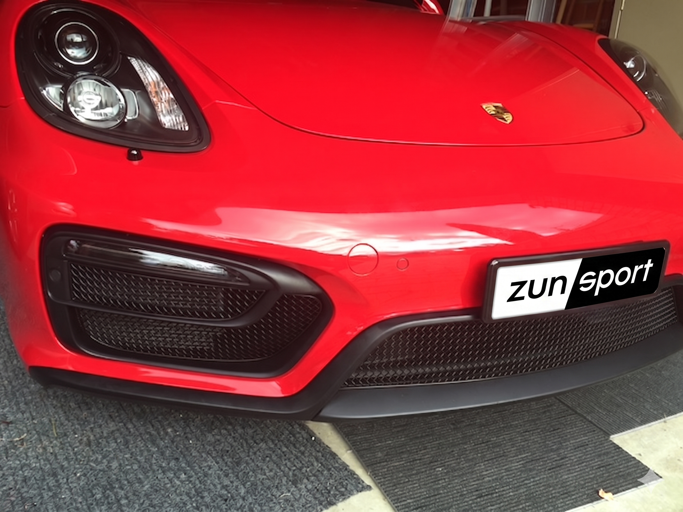 Porsche Boxster / Cayman 981 GTS Front Grille Set 2014–2016 - Image 3