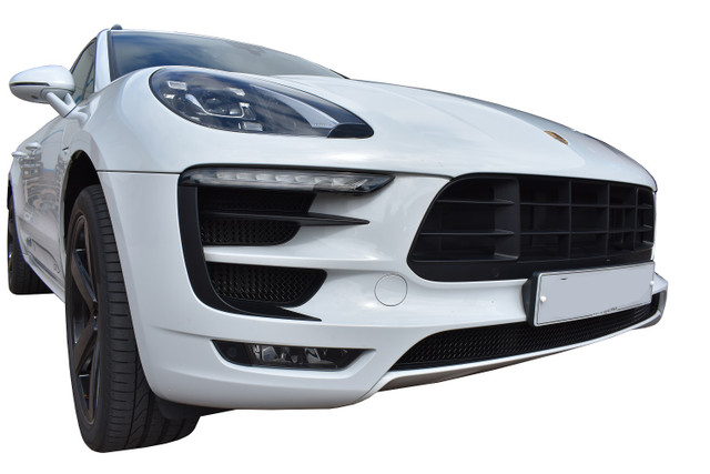 Porsche Macan GTS Front Grille 2014–2018 (SKU:ZPR87514B) - Image 2