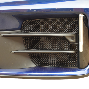 Porsche Panamera E-Hybrid 4 Outer Grille Set 2024- (SKU:ZPR104424B)